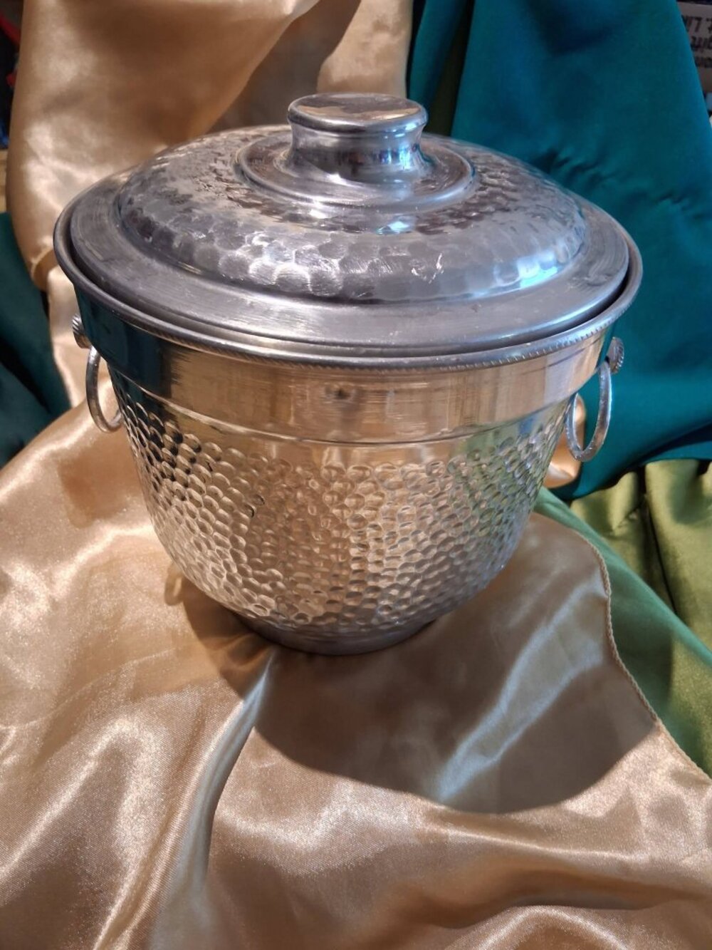 Italian Vintage Hammered Aluminum Ice Bucket Lid Drop Ring Handles MCM Barware